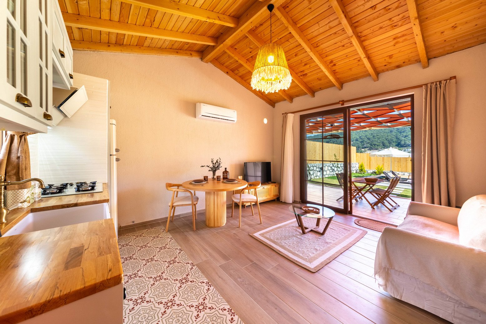 Villa Red — 2. fotoğraf